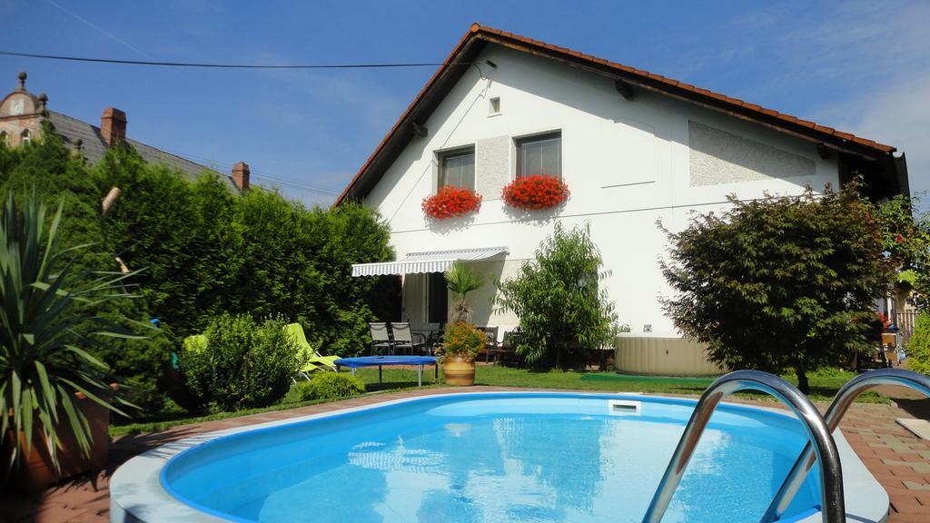 Holiday House Moravkovi Horni Branna Exterior foto